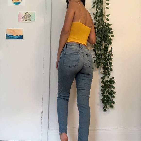 American Eagle Outfitters Mom Jeans - Picture 2 of 3